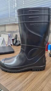 PVC rainboot-2